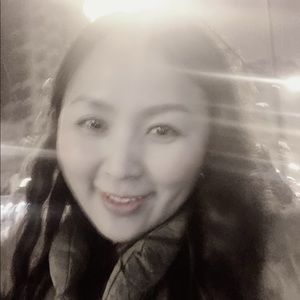 Meet your Posher, Betsey